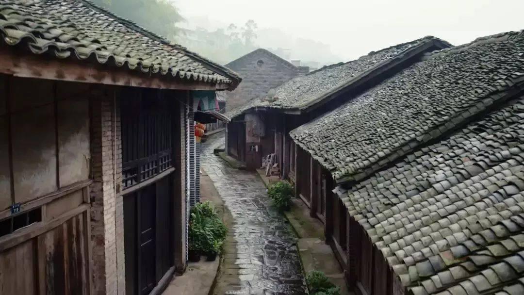 中国奥园(03883.HK):中国奥园计划及Add Hero计划均于1月25日落实